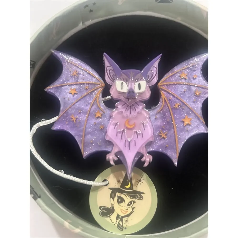 Erstwilder Kitschy Witch Nature’s Nocturne Bat Brooch NIB Huge